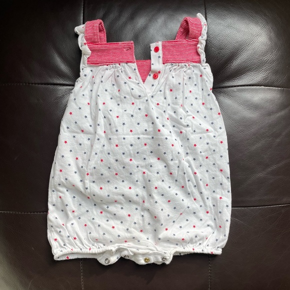 Baby Gap Rompers - Picture 6 of 6
